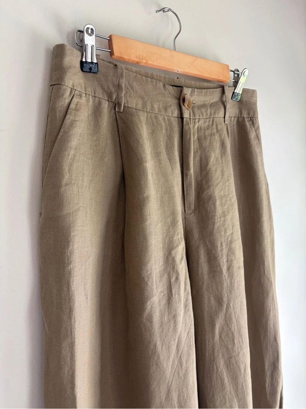 Zara light brown